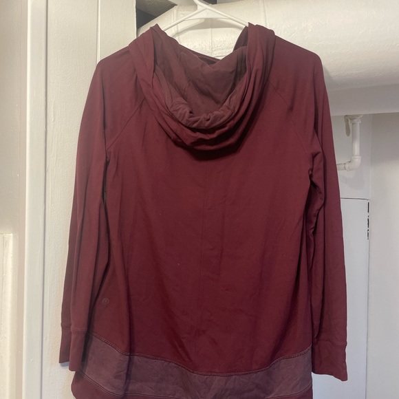 Lululemon Pullover - Picture 3 of 5